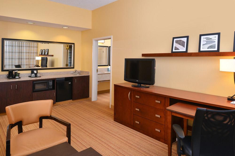 Courtyard By Marriott Columbia Northeast/Fort Jackson Area Eksteriør bilde